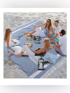 Oversized Turkish Throw Blanket - Navy/White